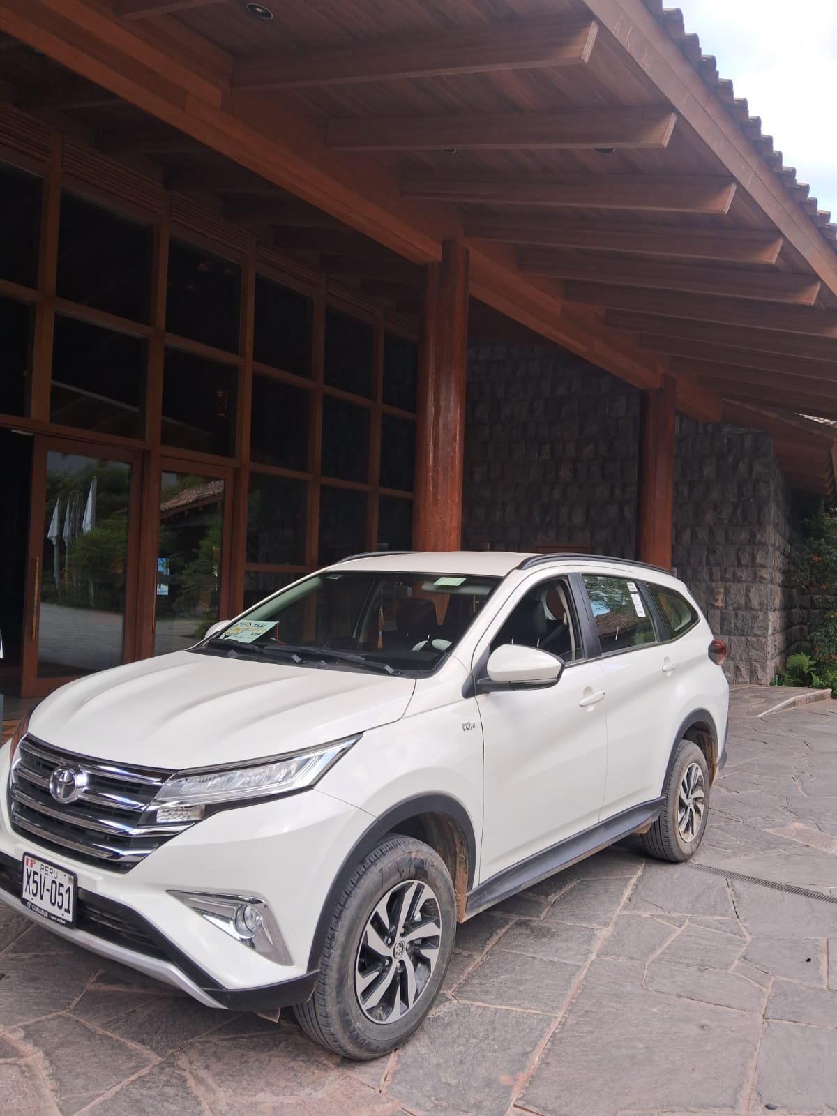 Book your private taxi service to the Sacred Valley today!