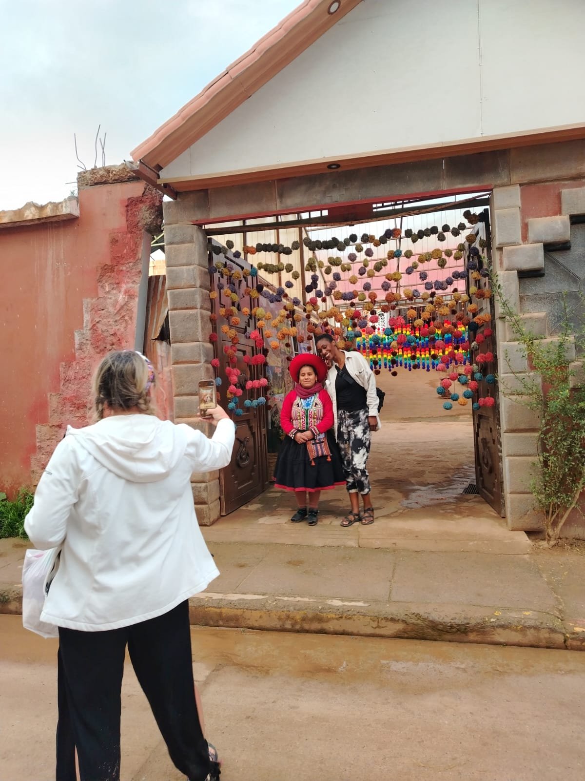 Sacred Valley Tour: Chinchero, Maras, Moray & Ollantaytambo